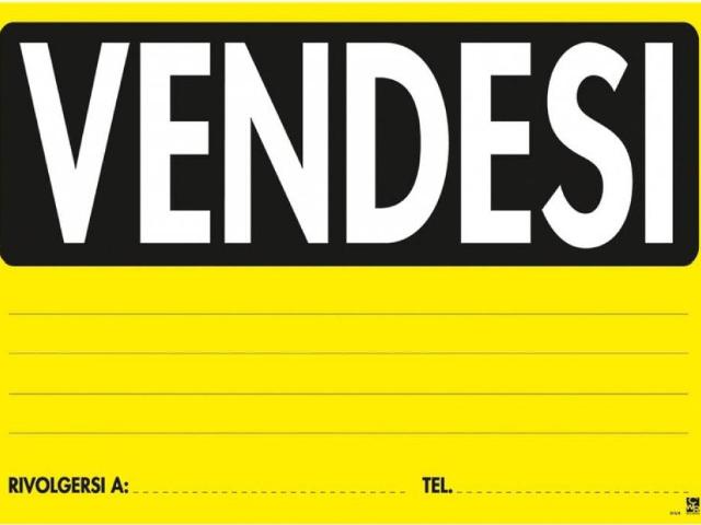 Locale Commerciale in vendita a Livorno