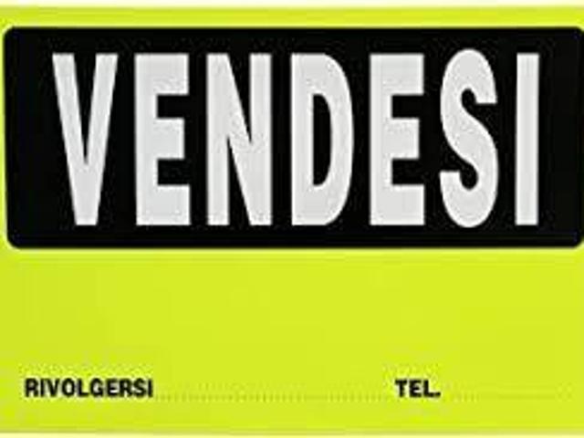 Locale Commerciale in vendita a Livorno