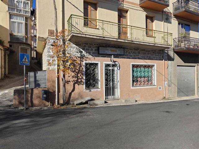 Locale Commerciale in vendita a Loceri, Sardigna/Sardegna