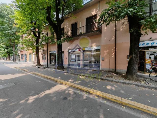 Locale Commerciale in vendita a Revellino, Lodi
