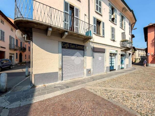 Locale Commerciale in vendita a Revellino, Lodi