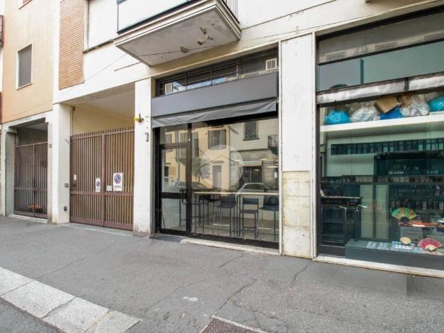Locale Commerciale in vendita a Revellino, Lodi