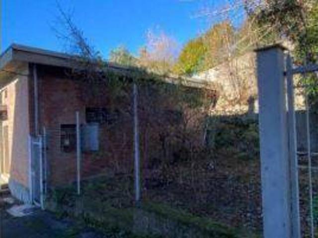 Locale Commerciale in vendita a Unione dei comuni Savena-Idice, Loiano