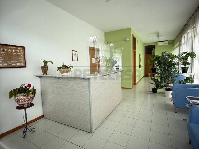 Locale Commerciale in vendita a Villa Carli, Longare