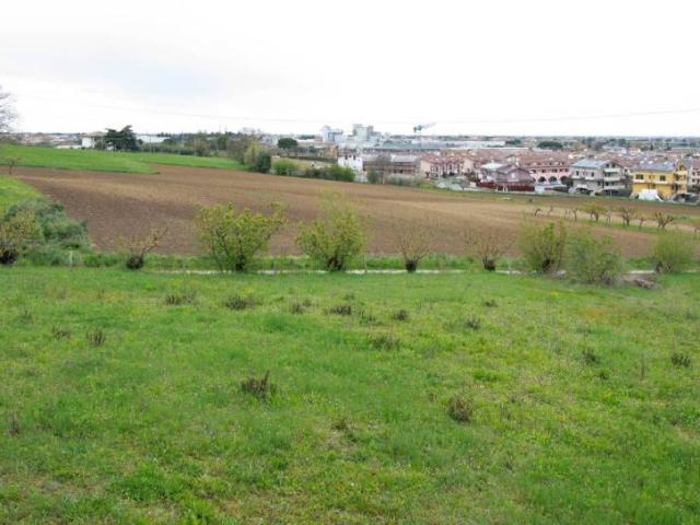 Locale Commerciale in vendita a Ponte Ospedaletto, Longiano