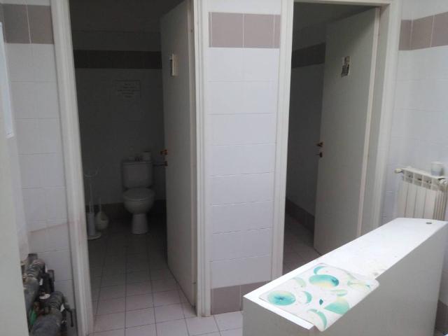 Locale Commerciale in vendita a San Concordio, Bagni Di Lucca Ponte
