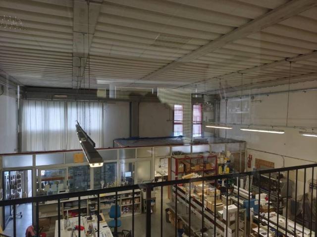 Locale Commerciale in vendita a Tempagnano di Lunata, Bagni Di Lucca Ponte