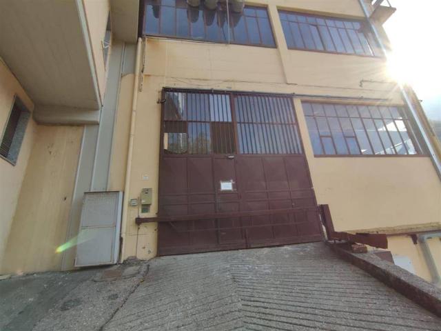 Locale Commerciale in vendita a Comunità montana della valle Trompia, Lumezzane