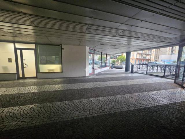 Locale Commerciale in vendita a Comunità montana della valle Trompia, Lumezzane