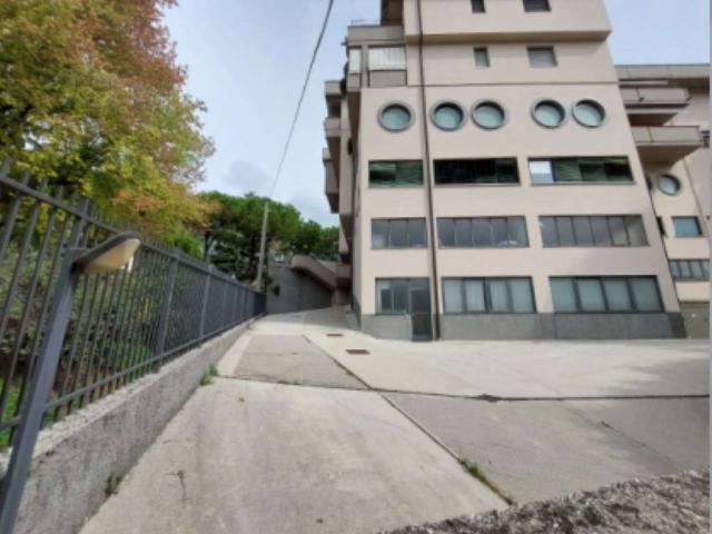 Locale Commerciale in vendita a Comunità montana della valle Trompia, Lumezzane
