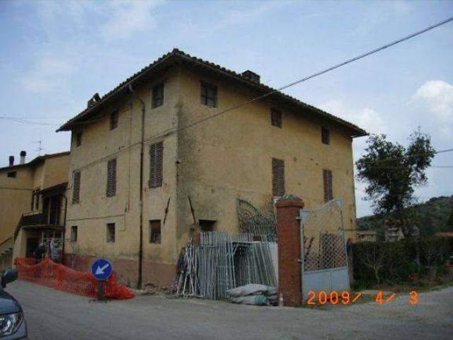 Locale Commerciale in vendita a Sant'Arcangelo, Magione