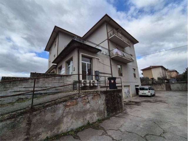 Locale Commerciale in vendita a Moie, Maiolati Spontini