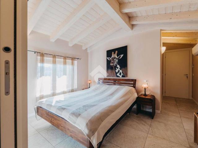 Palazzo in vendita a Gardoncino, Manerba Del Garda