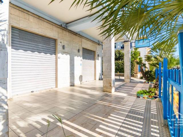 Locale Commerciale in vendita a Puglia, Foggia