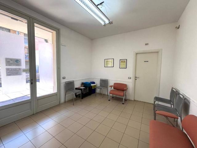 Locale Commerciale in vendita a Borgochiesanuova, San Giorgio Di Mantova