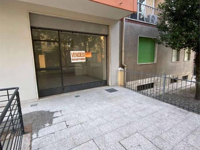 Locale Commerciale in vendita a Valletta Paiolo, San Giorgio Di Mantova