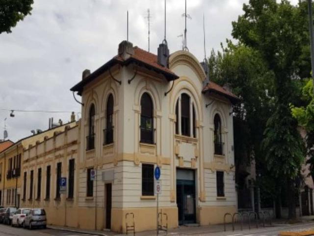 Locale Commerciale in vendita a Te Brunetti, San Giorgio Di Mantova