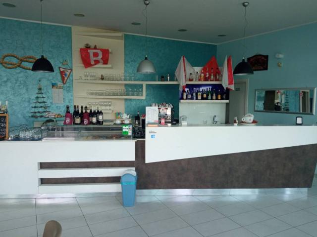 Locale Commerciale in vendita a San Giorgio Di Mantova, Lombardia