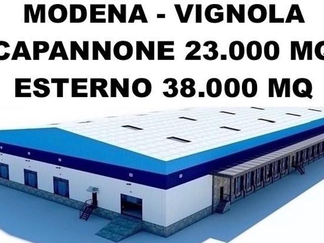 Locale Commerciale in vendita a Unione di comuni Terre di Castelli, Vignola