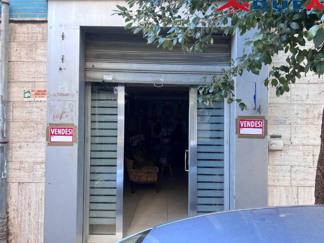 Locale Commerciale in vendita a Marano Di Napoli, Campania