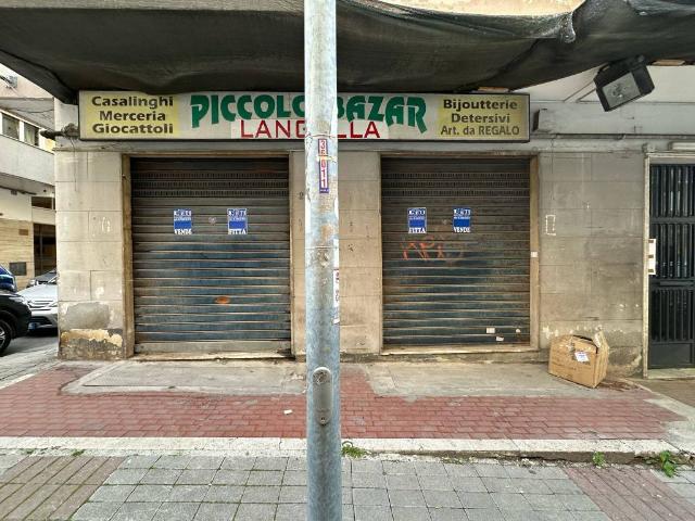Locale Commerciale in vendita a Marano Di Napoli, Campania