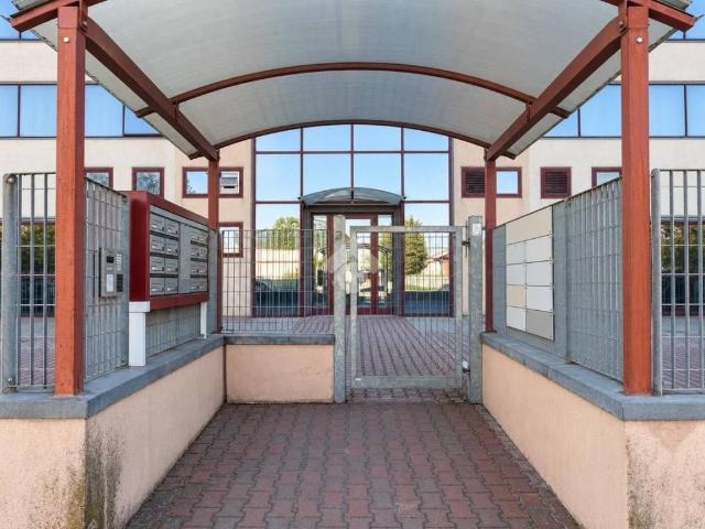 Locale Commerciale in vendita a Colmello, Marcon