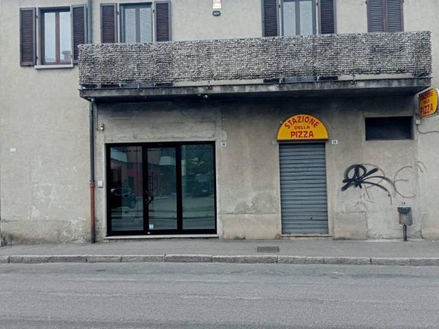 Locale Commerciale in vendita a Mariano Comense, Lombardia