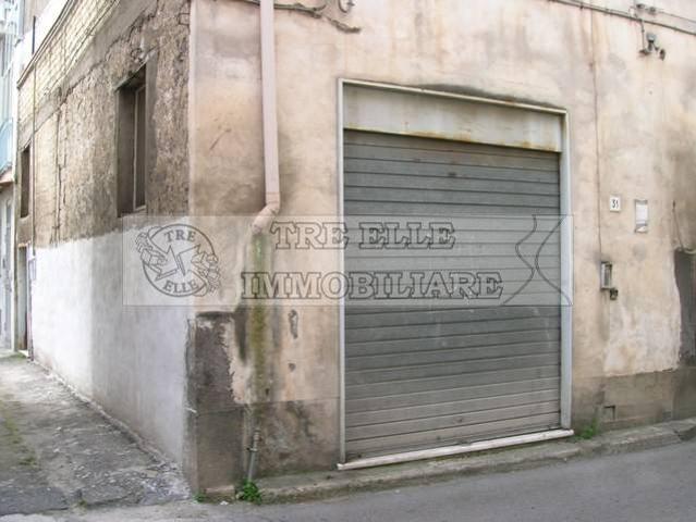 Locale Commerciale in vendita a Faibano di Marigliano, Marigliano