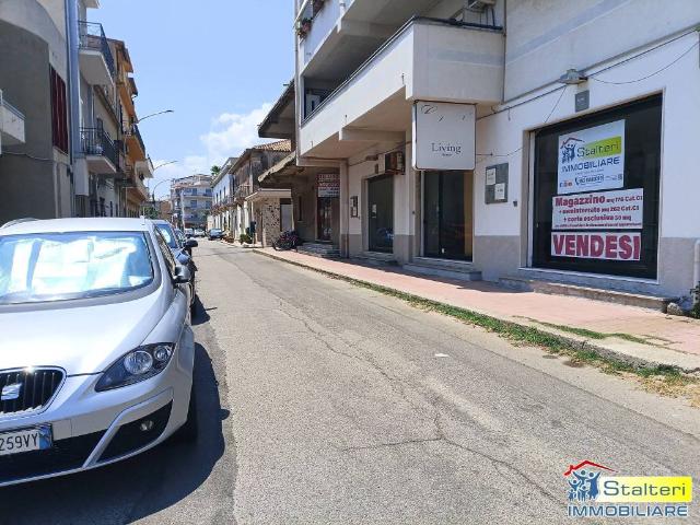 Locale Commerciale in vendita a Calabria, Reggio Calabria