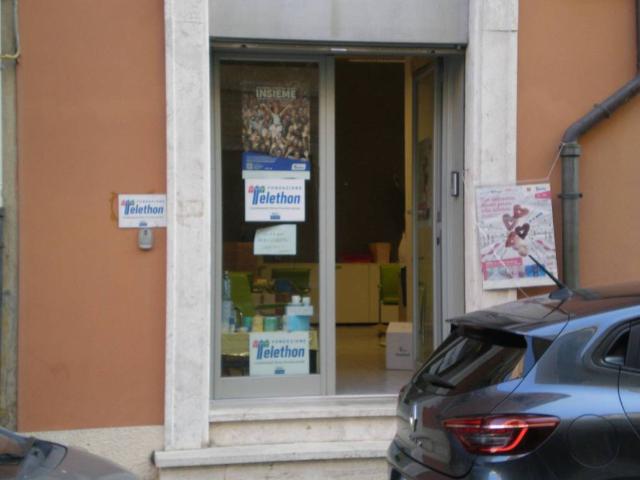 Locale Commerciale in vendita a Roma Capitale, Lazio