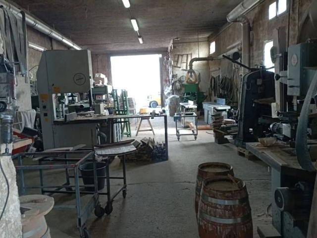 Locale Commerciale in vendita a Casabianca, Marsala