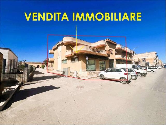 Palazzo in vendita a Strasatti, Marsala