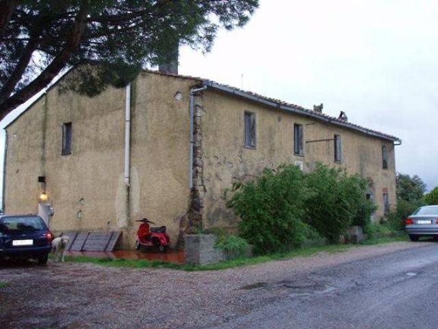 Locale Commerciale in vendita a Massa Marittima, Toscana