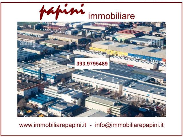 Locale Commerciale in vendita a Poggiolo, Marina Di Massa