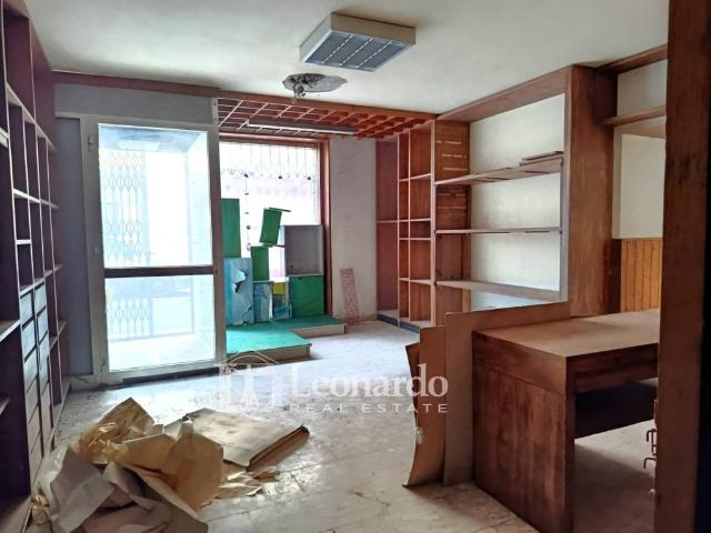Locale Commerciale in vendita a Massarosa, Toscana