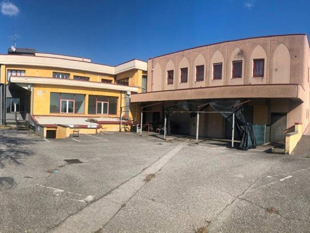 Locale Commerciale in vendita a Molinetto, Mazzano