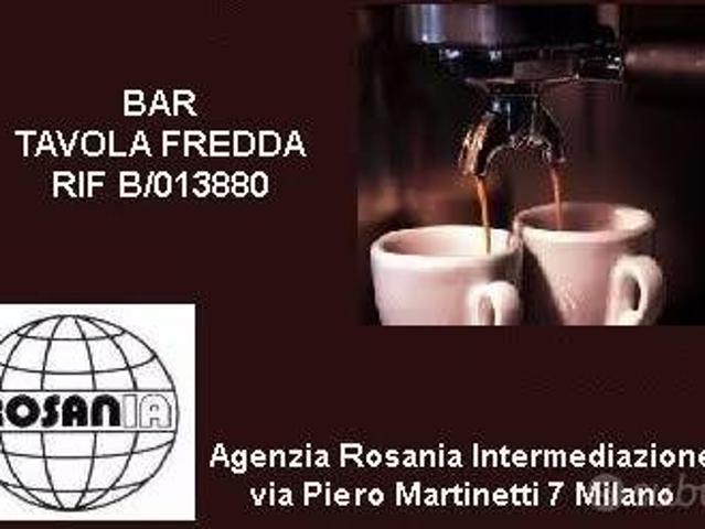 Locale Commerciale in vendita a Melegnano, Lombardia