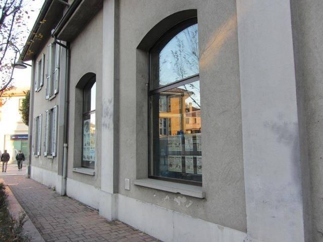 Locale Commerciale in vendita a Melzo, Lombardia