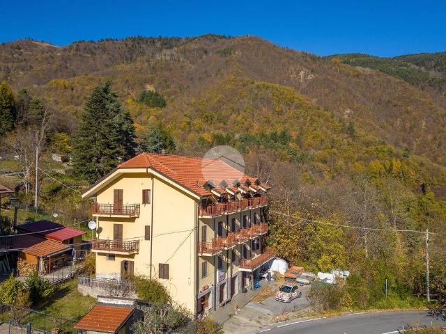 Locale Commerciale in vendita a Briga Alta, Liguria