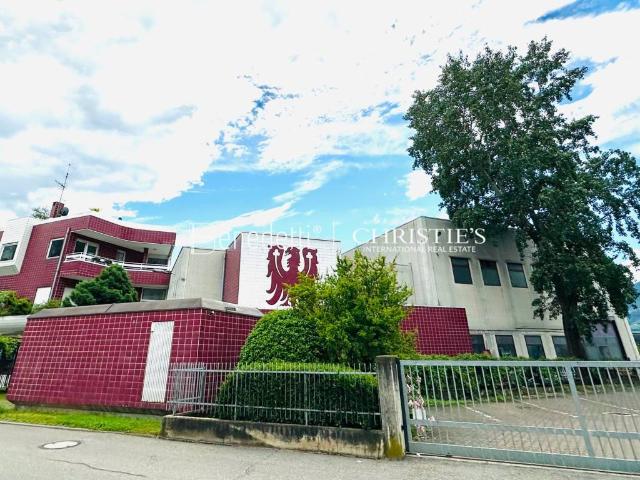 Locale Commerciale in vendita a Gampenstraße - Via Palade, Meran - Merano
