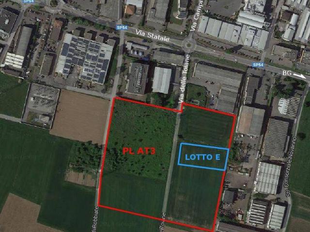 Locale Commerciale in vendita a Novate Brianza, Merate
