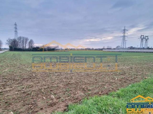 Locale Commerciale in vendita a Novate Brianza, Merate