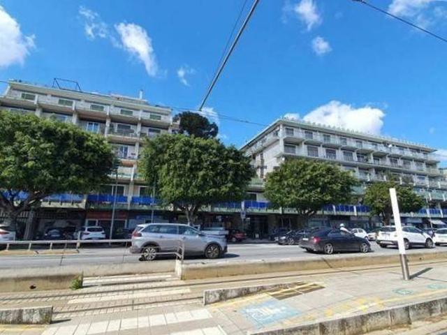 Locale Commerciale in vendita a IV Circoscrizione, Messina