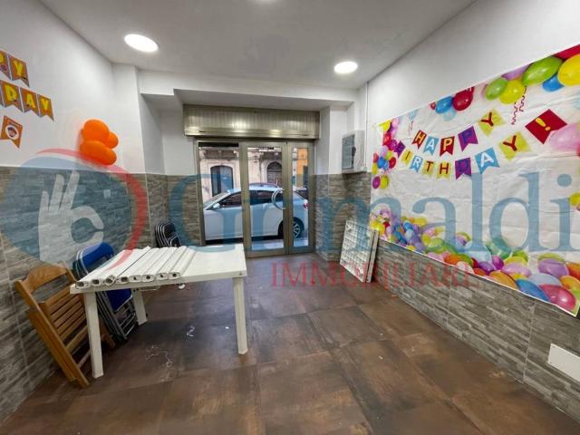 Locale Commerciale in vendita a I Circoscrizione, Messina