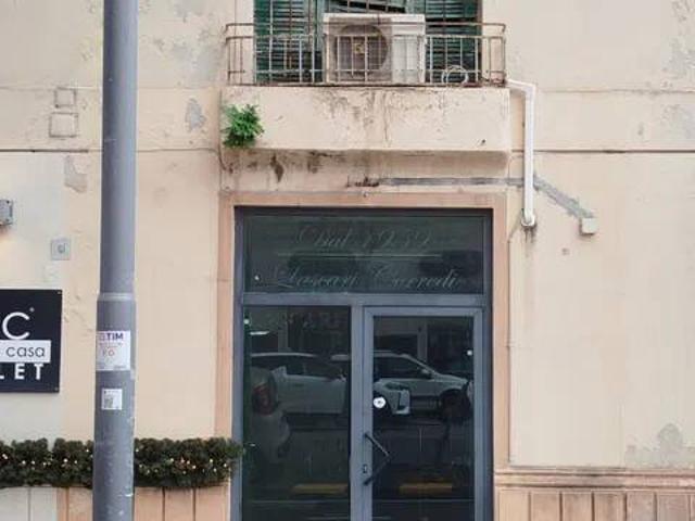 Locale Commerciale in vendita a IV Circoscrizione, Messina