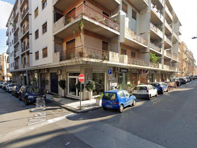 Locale Commerciale in vendita a IV Circoscrizione, Messina