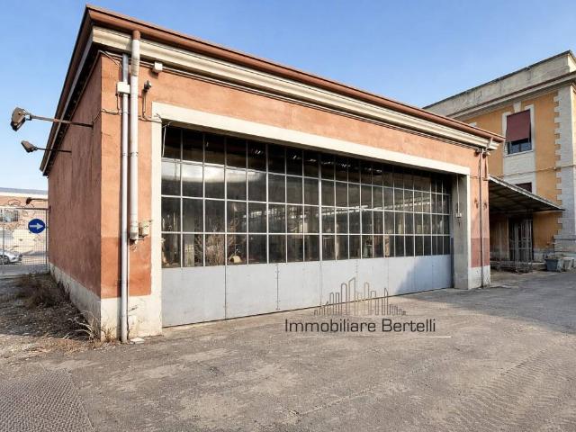 Locale Commerciale in vendita a Municipio 2, Milano