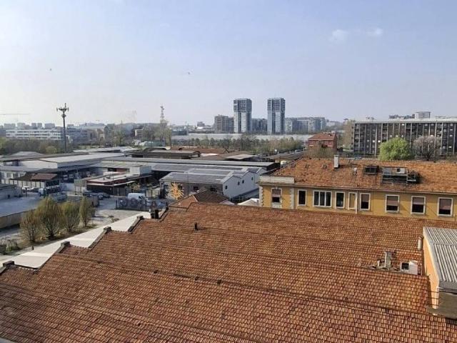 Locale Commerciale in vendita a Municipio 2, Milano