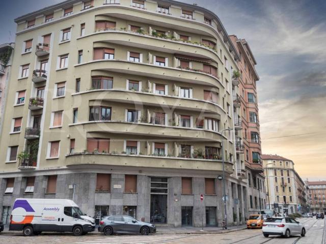 Locale Commerciale in vendita a Municipio 3, Milano