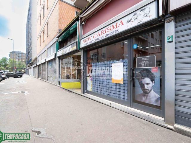 Locale Commerciale in vendita a Municipio 2, Milano
